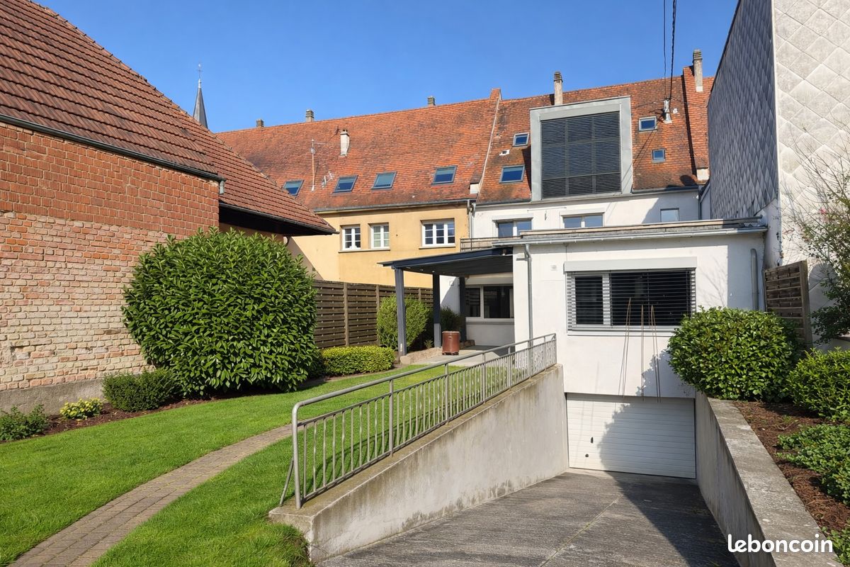Immeuble 8 pièces 308 m² · à Lauterbourg · 308 m² · 585 000 €