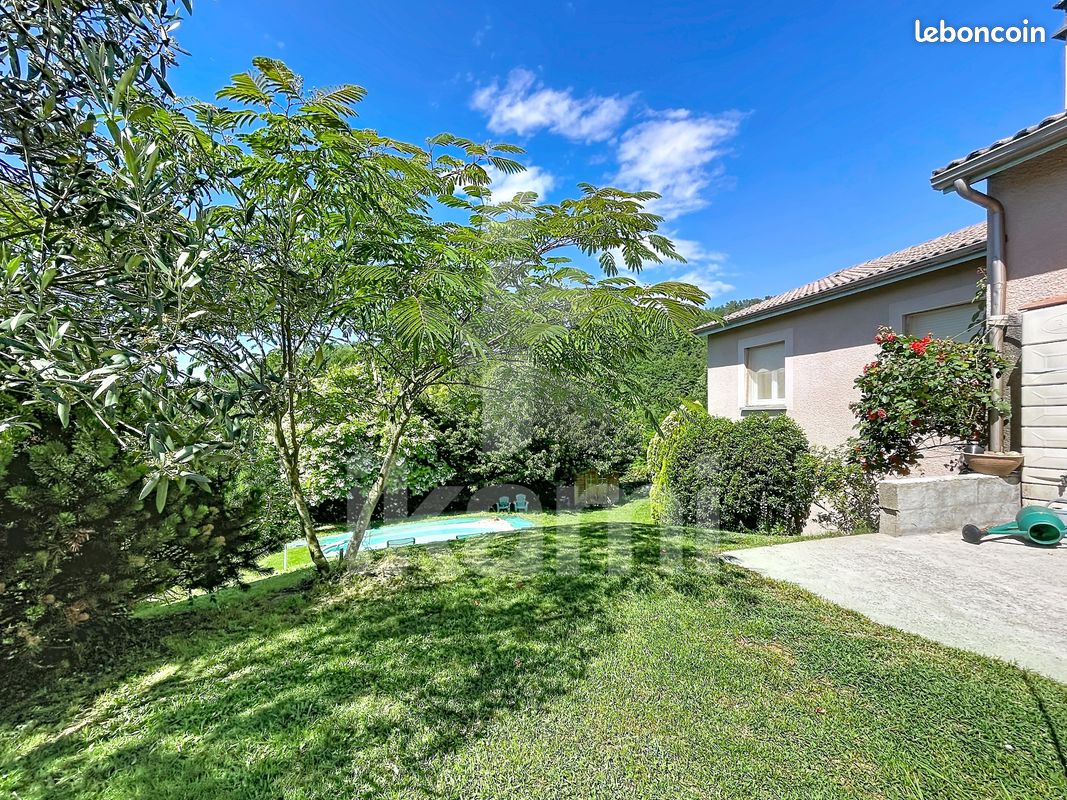 Maison 5 pièces 130 m² · à Parnans · 130 m² · 349 000 €