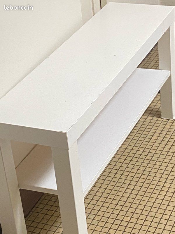 Meuble blanc (image 1)
