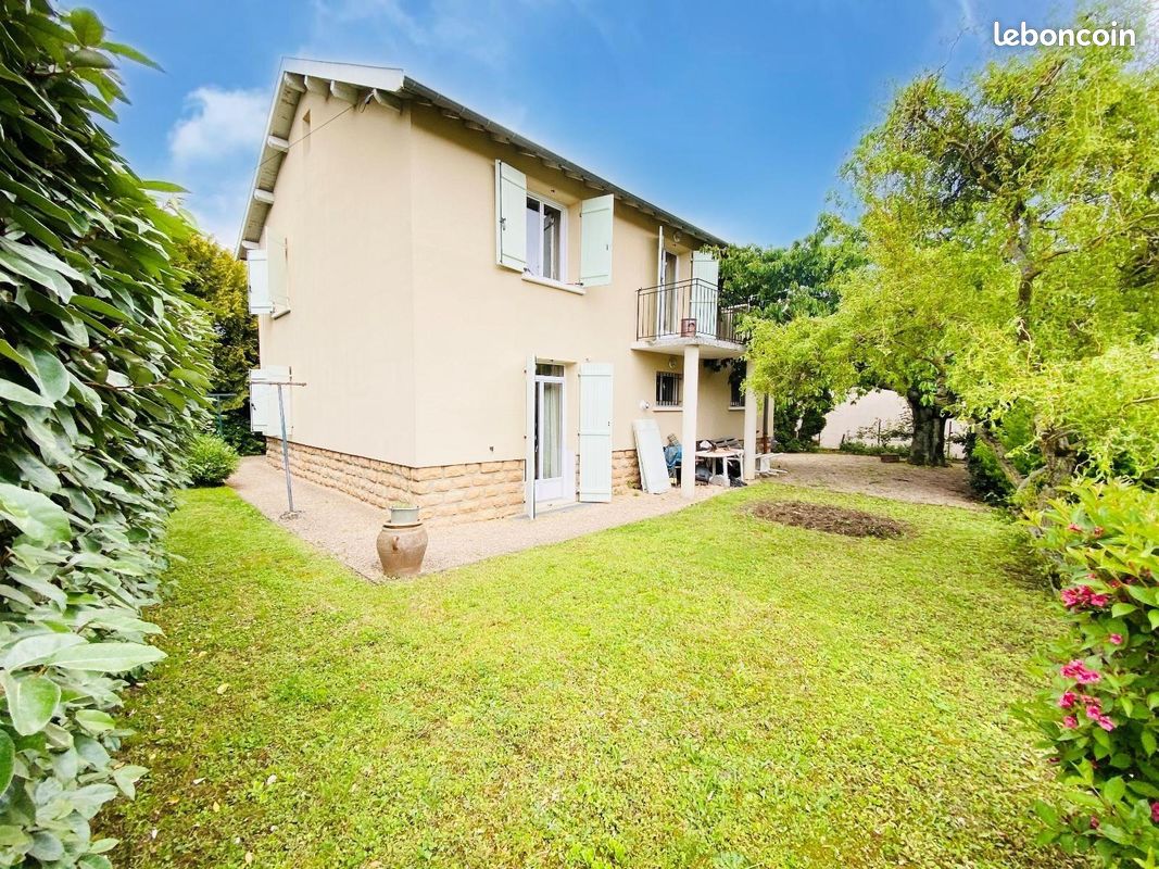 Maison 5 pièces 125 m² · à Charnay-lès-Mâcon · 125 m² · 1 165 €/mois