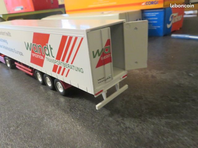 Camion CAT 789B 1:50 édition limitée - Collection Camion CAT 789B 1:50 édition limitée - Collection