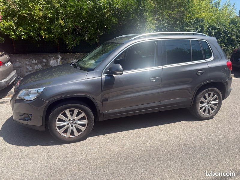 Volkswagen Tiguan 2.0 TDI 140 - Très bon état - Factures (image 2)