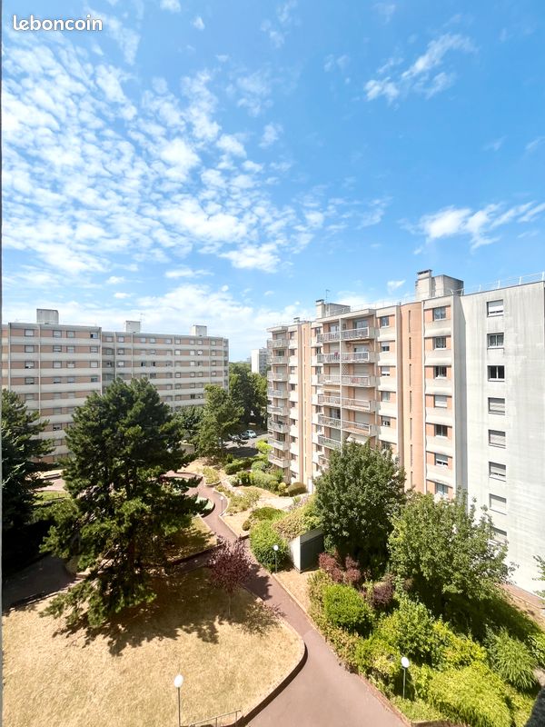 Parking 2 pièces 47 m² · à Bagneux · 47 m² · 268 000 €