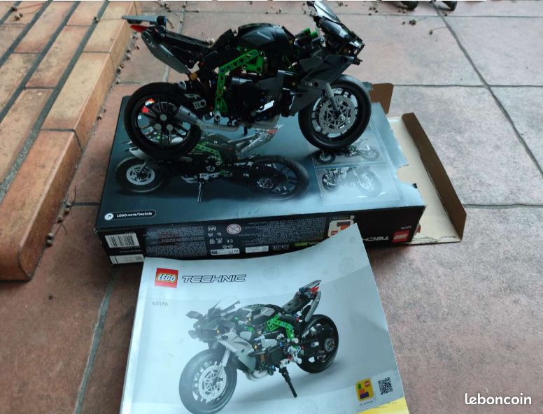 LEGO moto Kawasaki Ninja H2R (image 1)