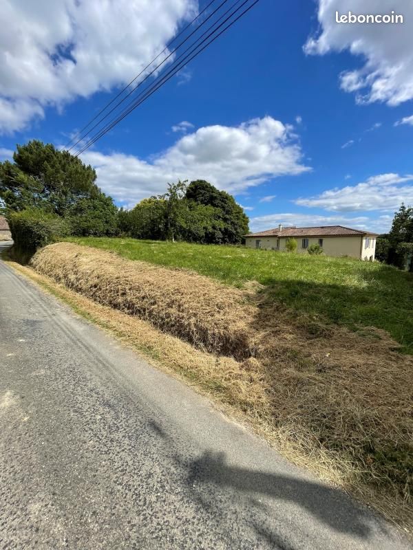 Terrain 380 m² Toulenne · 59 000 €