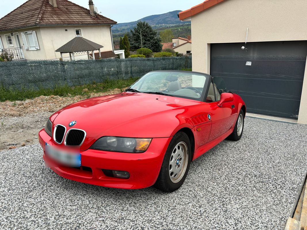 BMW Z3 rouge 1.9 140CV 137MKM - Voitures