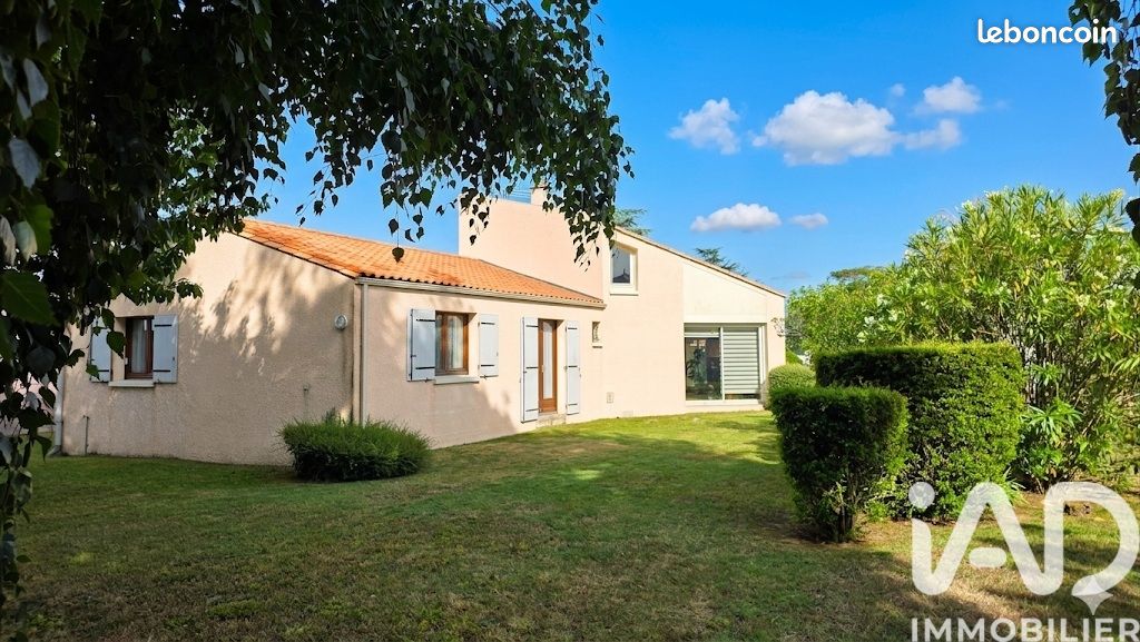 Maison 5 pièces 147 m² · à Saint-Palais-sur-Mer · 147 m² · 460 000 €
