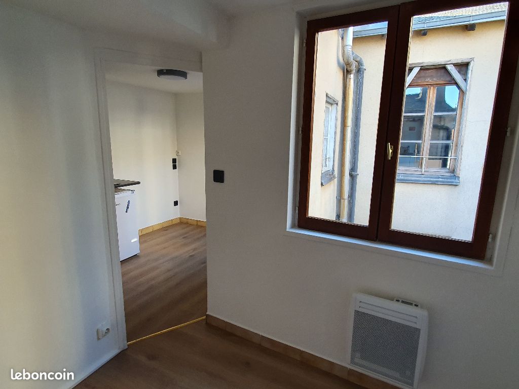 Studio 1 pièce 13 m² - Poitiers 86000 (image principale 2)