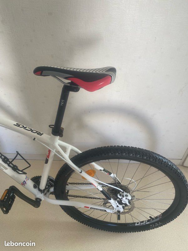 VTT Gitane 27,5 pouces présque neuf (image 2)