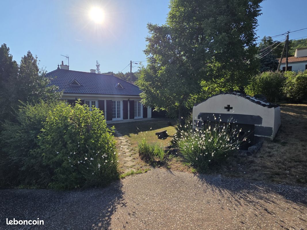 Maison 6 pièces 106 m² · à Romagnat · 106 m² · 350 000 €