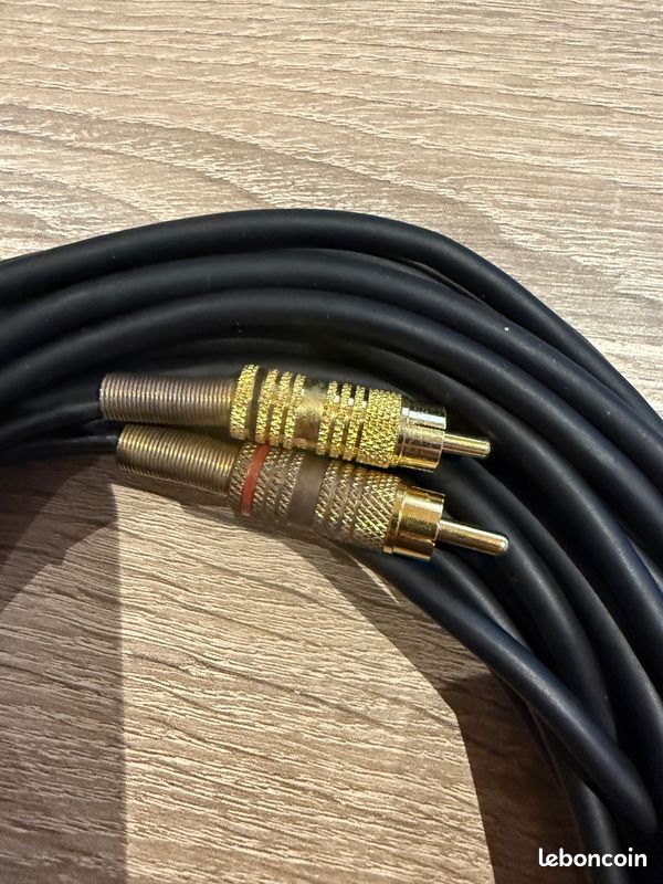 Cable Audio HQ - connecteurs dorés - 10 metres (image 2)