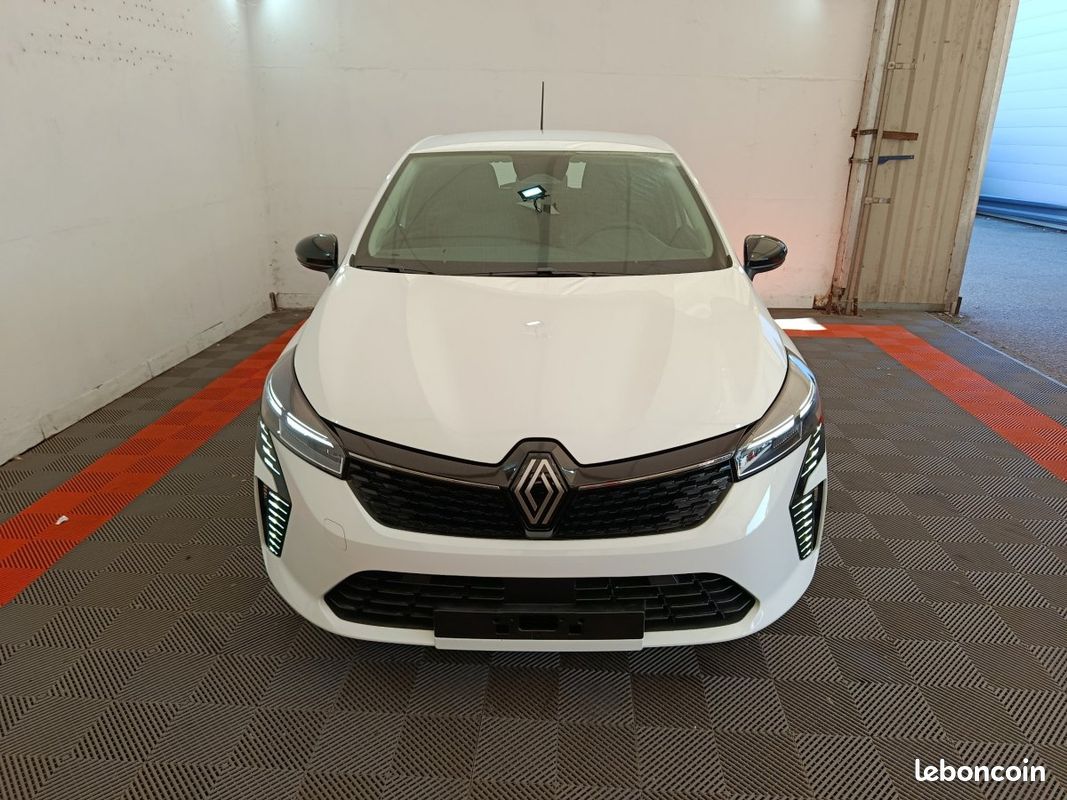 Renault Clio (5) Evolution réversible TCe 90 -24 (image 2)
