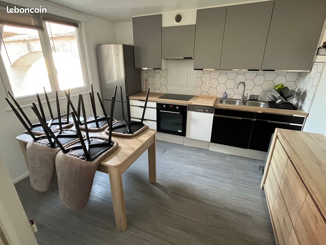 Appartement 3 pièces 75 m² · à Besançon · 75 m² · 1 060 €/mois