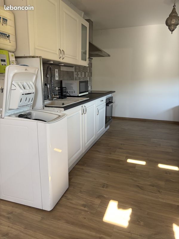 Appartement a louer bourgoin-jallieu - 2 pièce(s) - 40 m2 - Surfyn