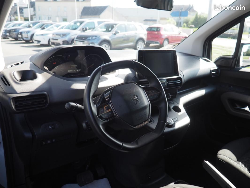 Peugeot Rifter BlueHDi 130 S&S Active (image 8)