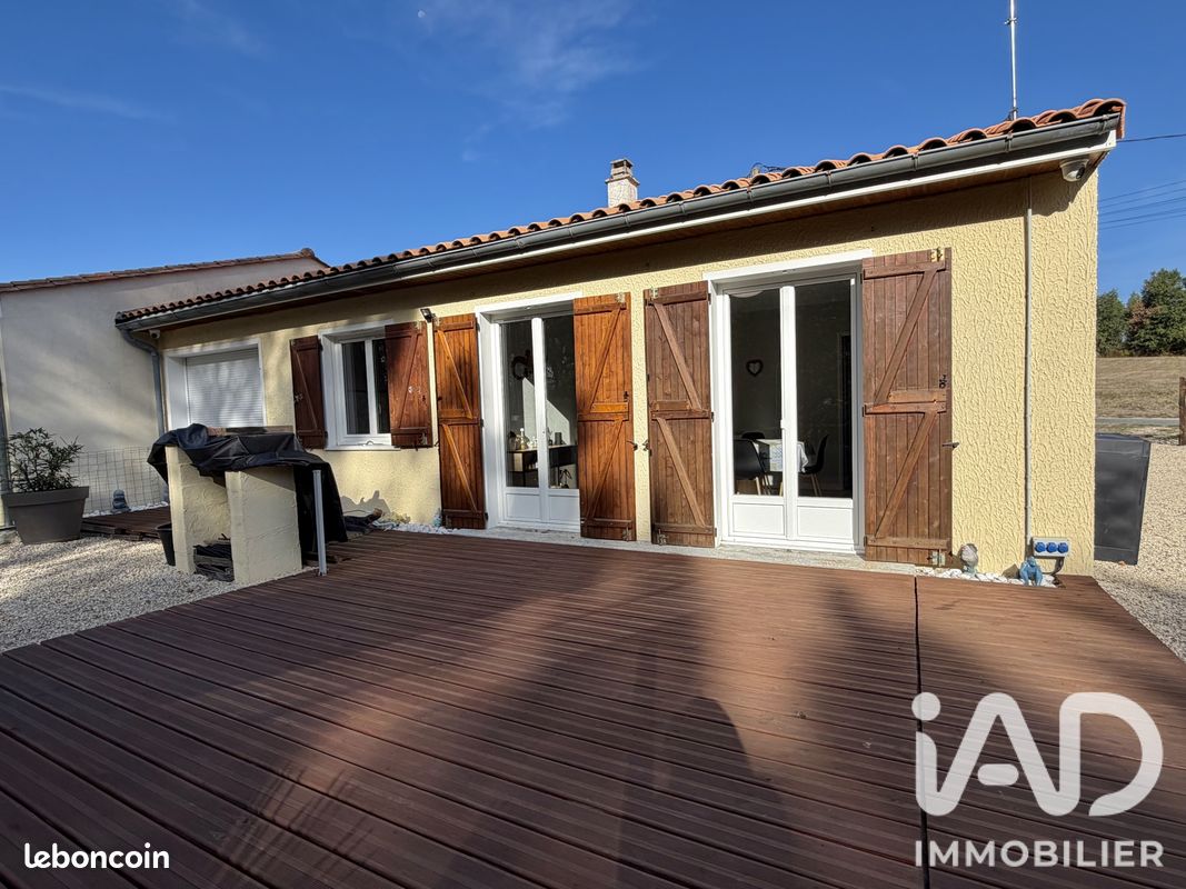 Maison 5 pièces 85 m² · à Brossac · 85 m² · 129 000 €