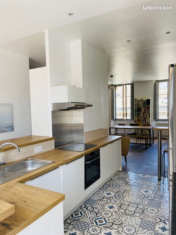 Appartement 3 pièces 83 m² - Bordeaux 33000 (image principale 1)