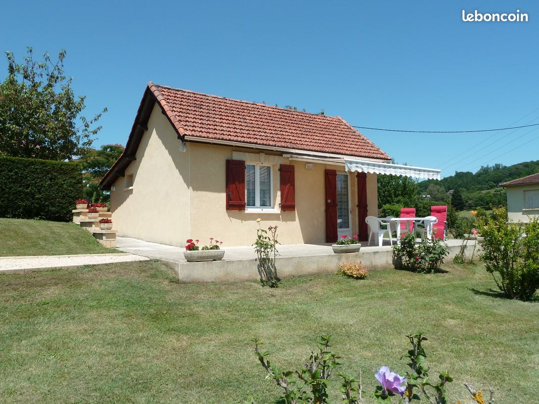 2/3 Pers avec accès PISCINE + WIFI Locations saisonnières