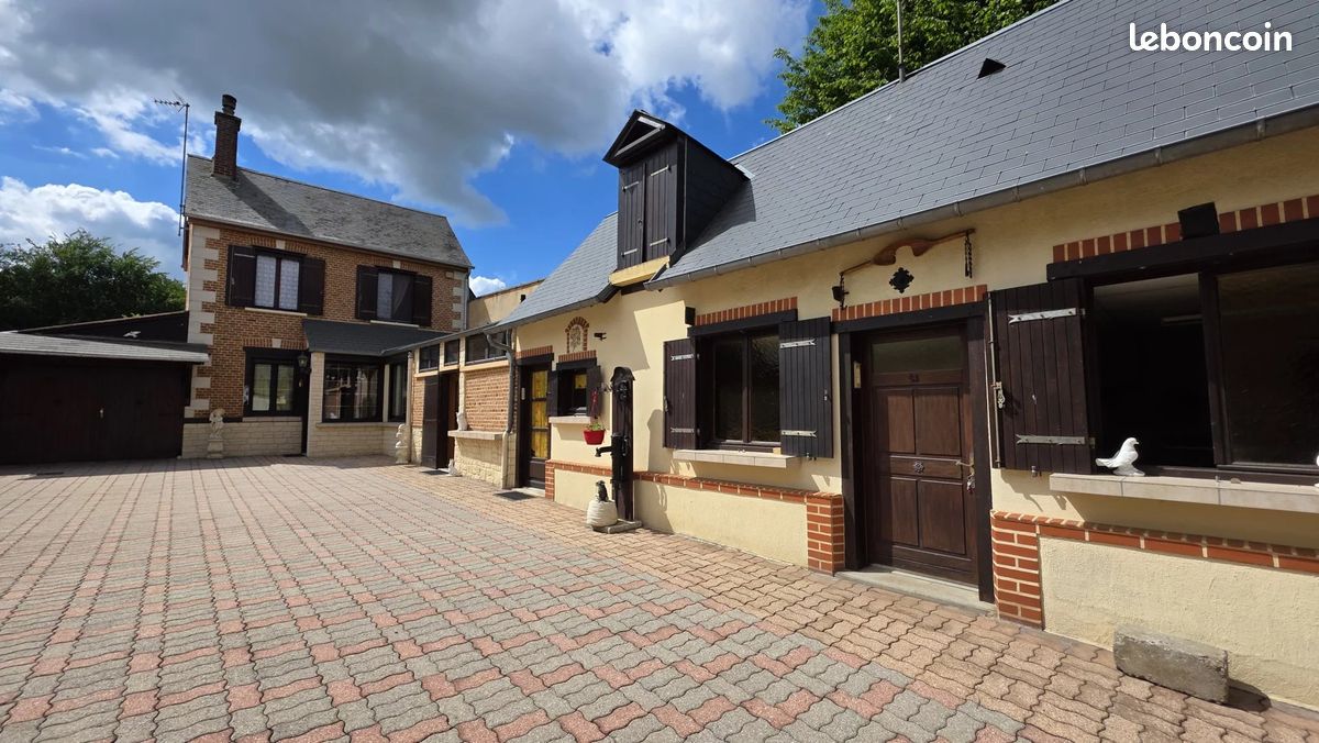 Maison 5 pièces 83 m² · à Grandvilliers · 83 m² · 153 700 €