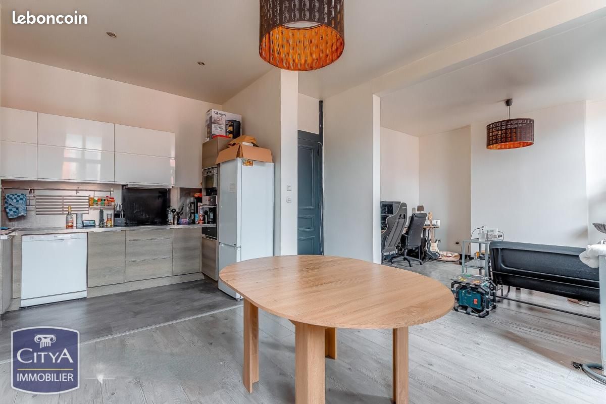Appartement 3 pièces 69 m² · à Roubaix · 69 m² · 119 000 €