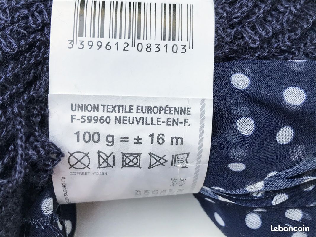 Laine Pour Foulard - Modèle "Mandoline De Cheval Blanc", Acrylique, Couleur Blanc - Neuf