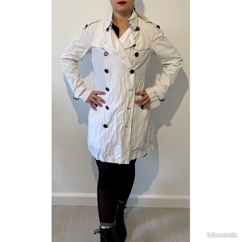 Magnifique Trench-Coat Burberry – Blanc Imperméable (image 2)