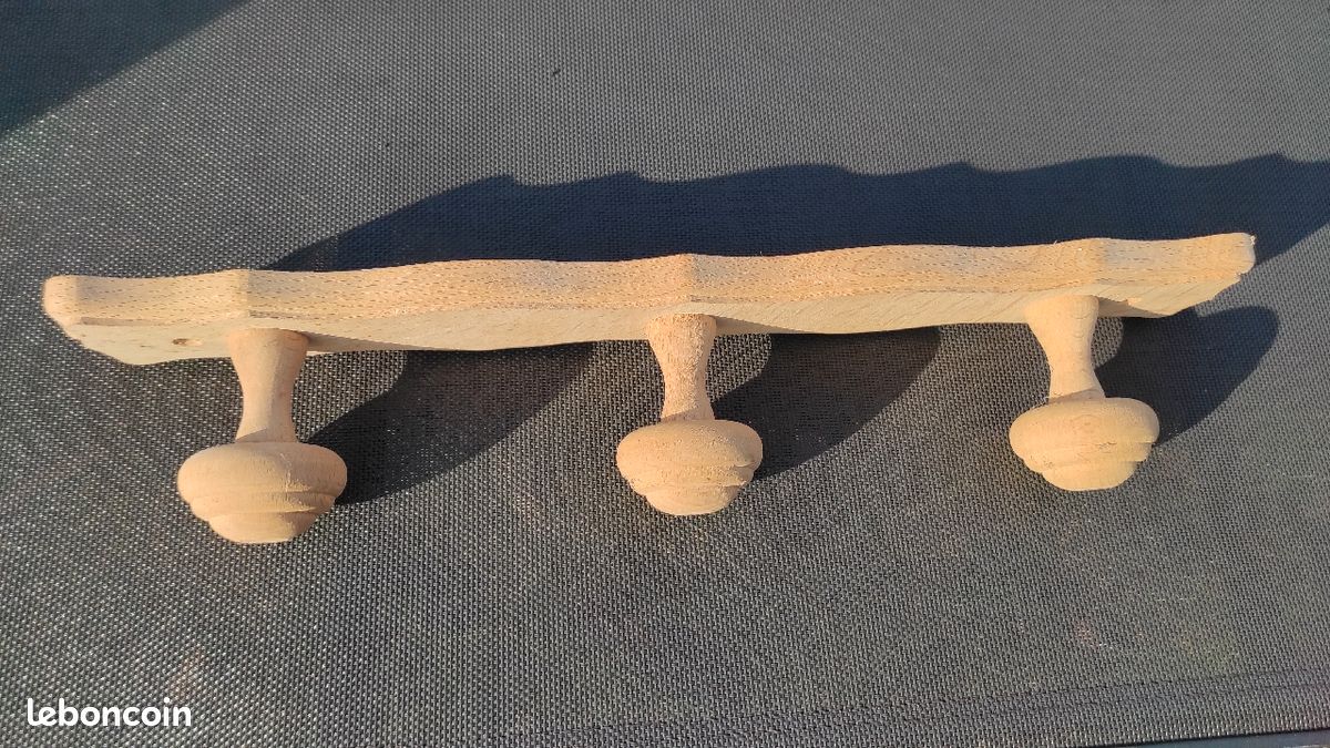 À vendre porte-manteau en bois (image 2)