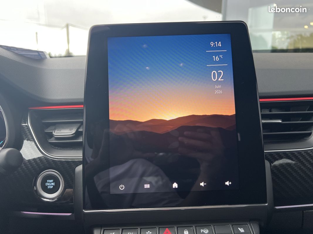 Renault ARKANA 1.6 E-TECH 145CH RS LINE (image 18)