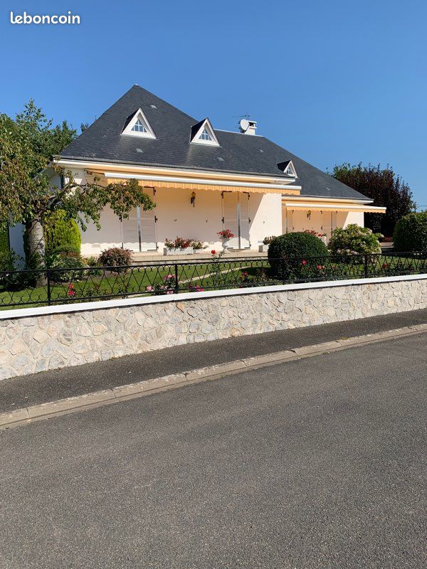 Maison 10 pièces 360 m² · à Montoire-sur-le-Loir · 360 m² · 450 000 €