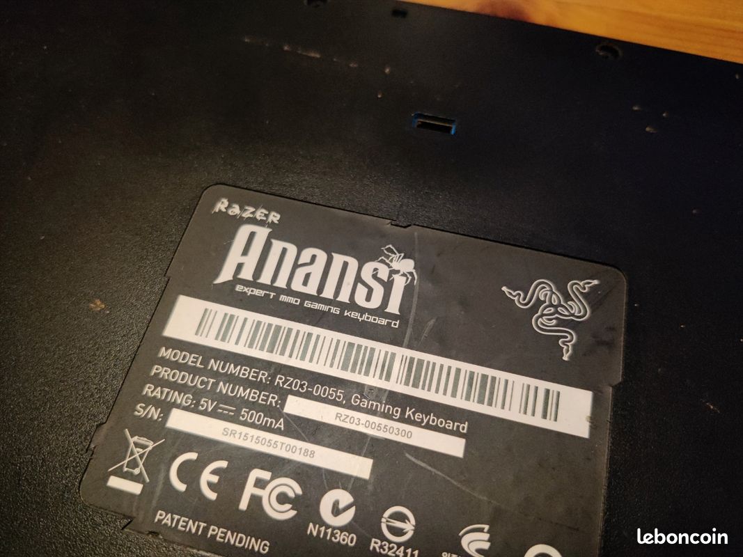 Clavier Razer Anansi RGB (image 2)