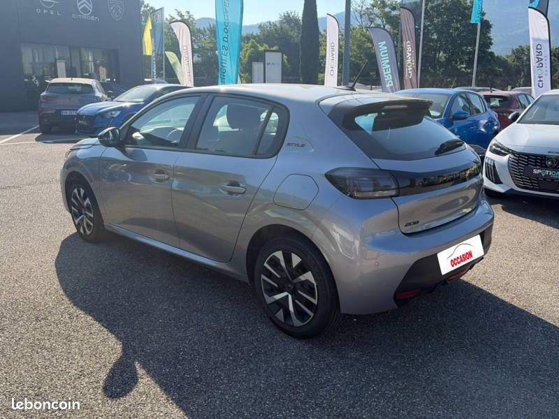 Peugeot 208 100 S&S BVM6 Style (image 30)