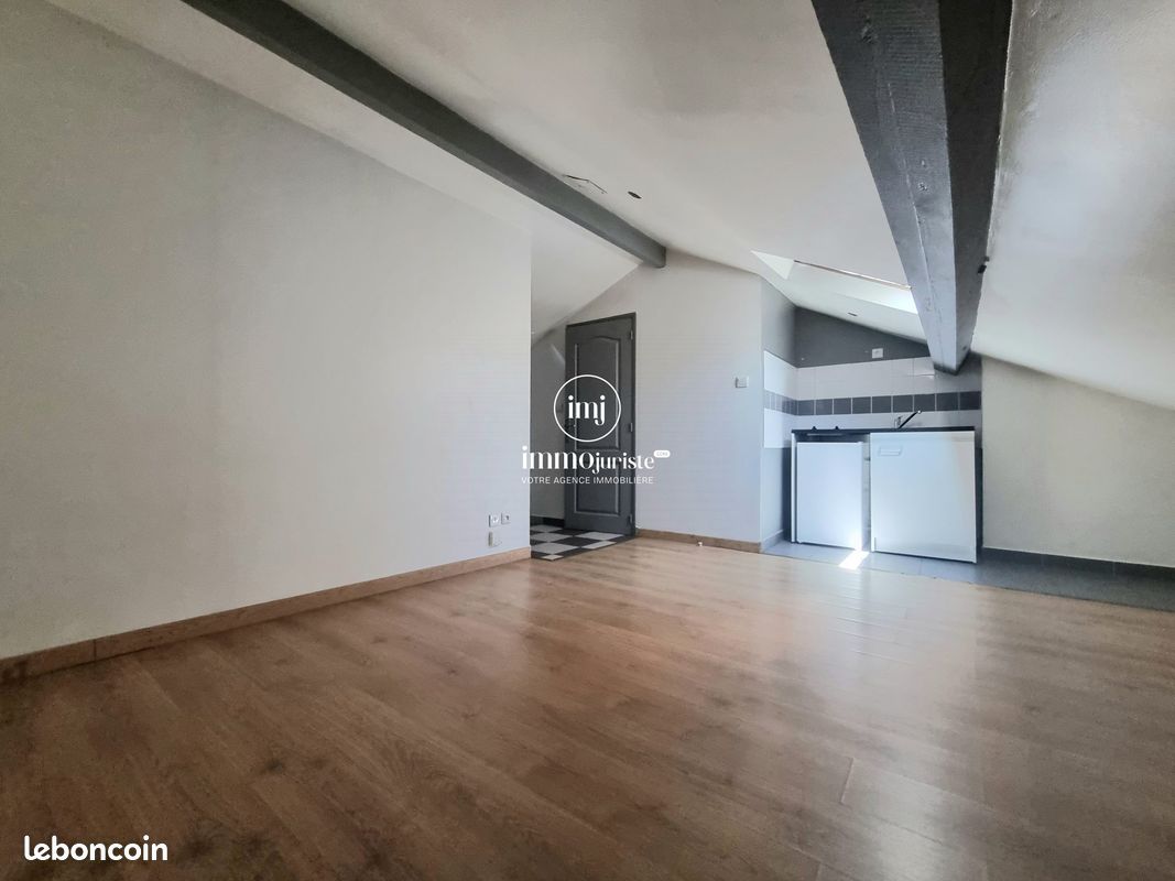 Appartement 1 pièce 14 m² · à Limoges · 14 m² · 280 €