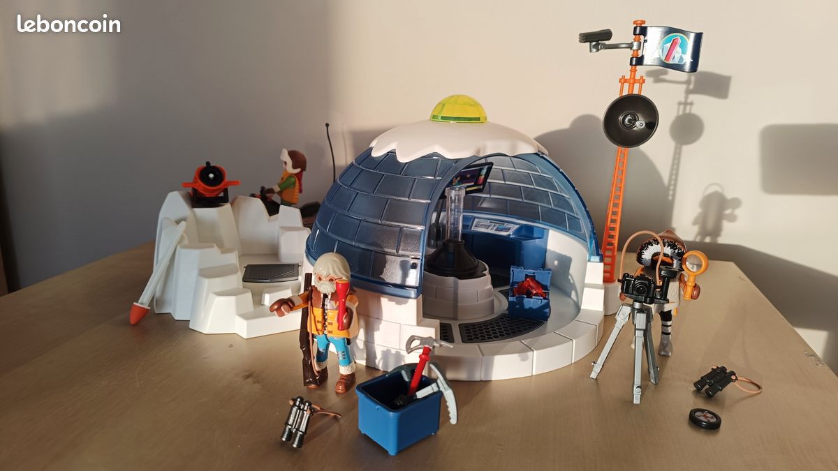 Playmobil 9055 Cuartel general de los Ranger Polares