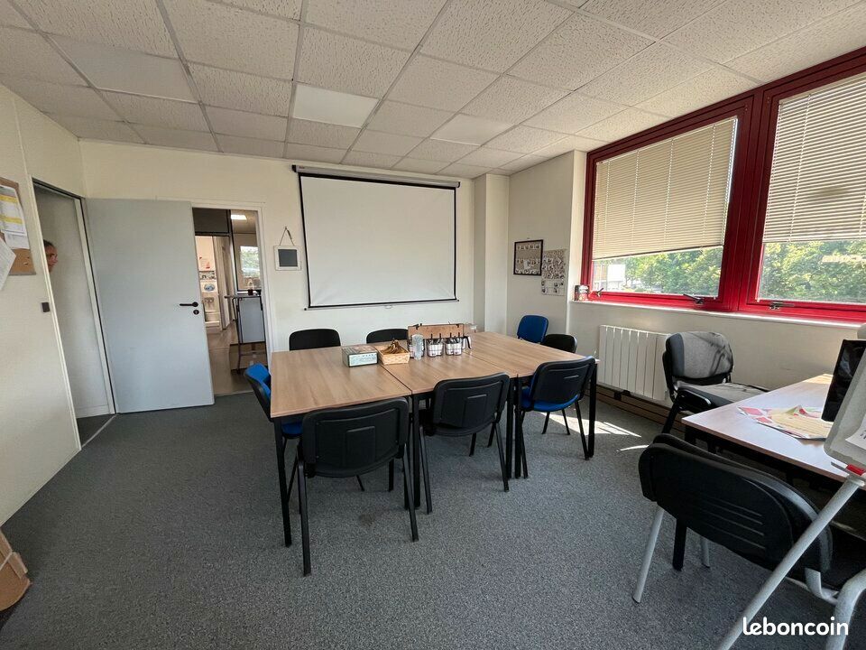 Bureaux 120 m² CHANTEPIE (image 7)