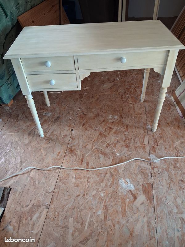 Bureau beige (image 1)