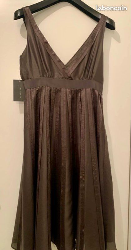Robe imprimée cintrée - Robes - Luxembourg Robe imprimée cintrée - Robes - Luxembourg