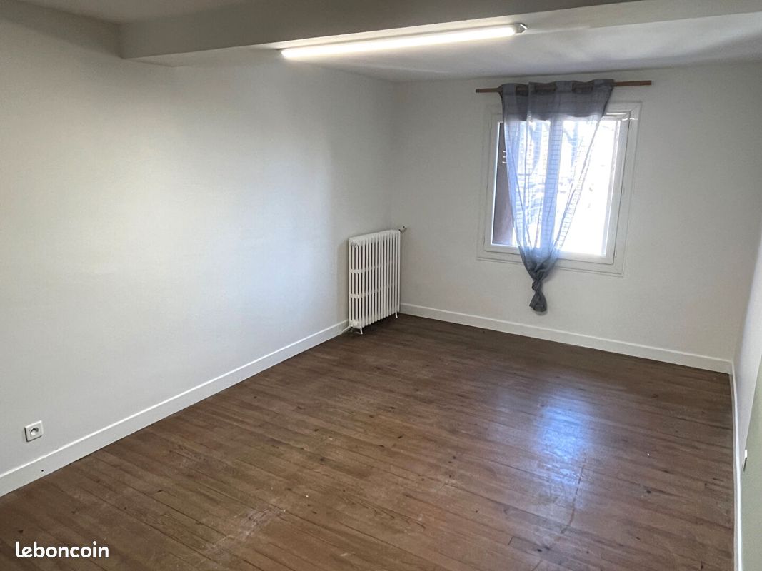 Maison de ville 5 pièces 160 m² - Aire-sur-l'Adour 40800 (image principale 10)
