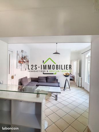 https://img.leboncoin.fr/api/v1/lbcpb1/images/52/53/35/52533548b2bc3548b30d8e22ed781aa1d112b304.jpg?rule=ad-image