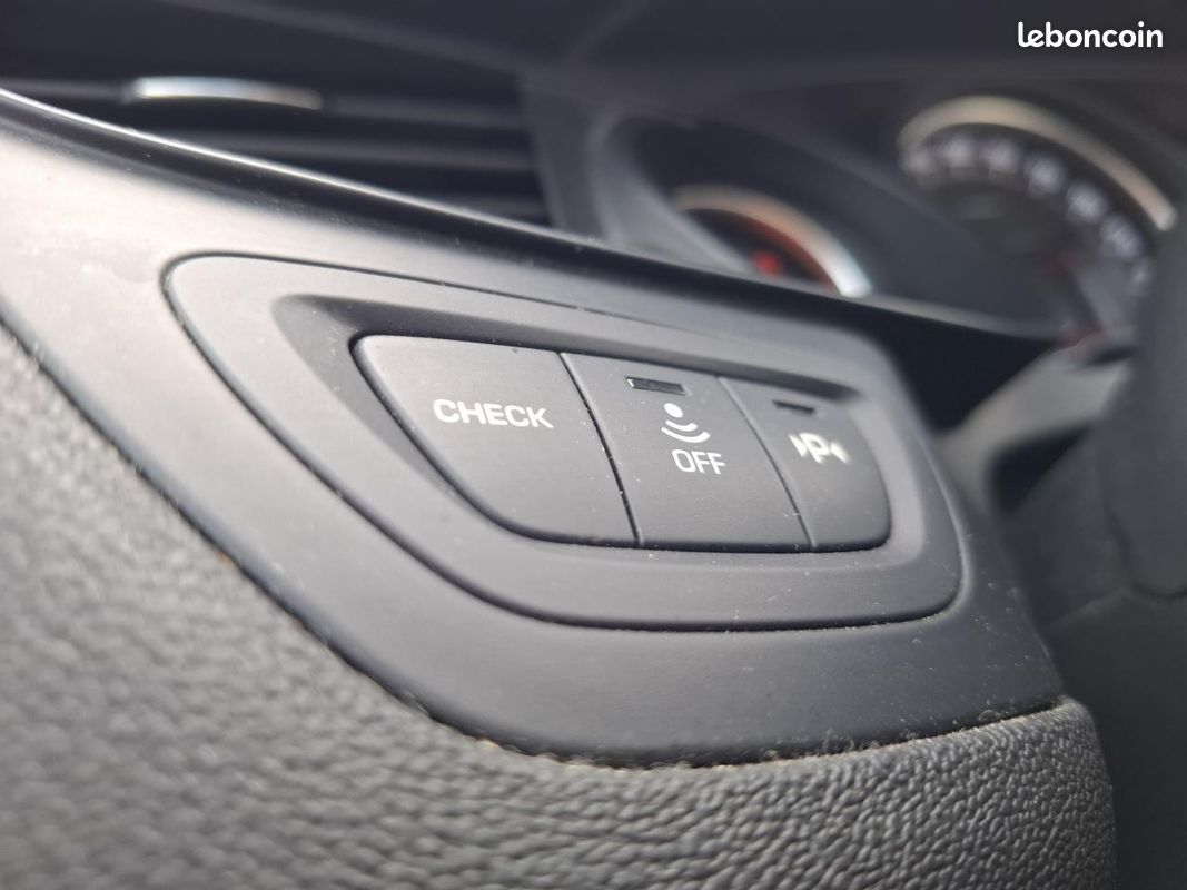 Citroen c5 2.0 hdi 165 exclusive (image 21)