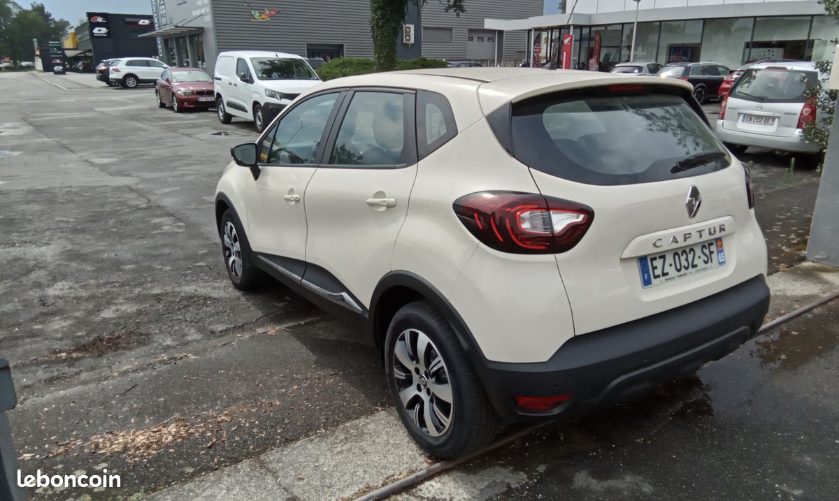 RENAULT CAPTUR DCI 90cv BUSINESS (image 2)