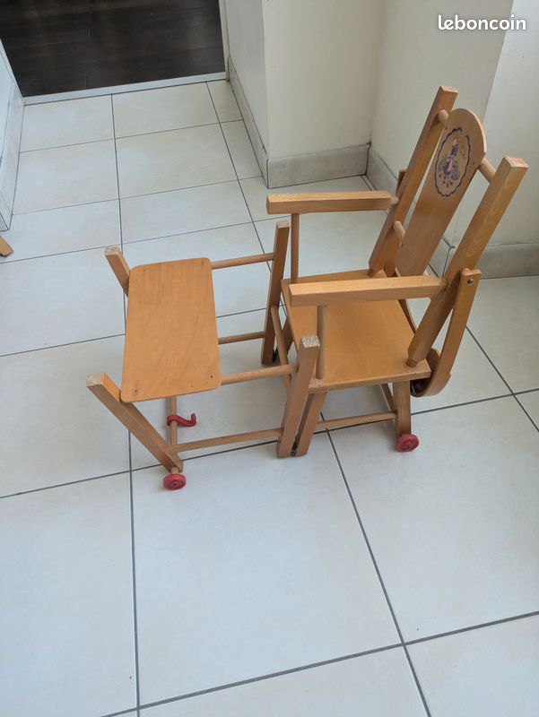 Chaise haute de poupée (image 3)
