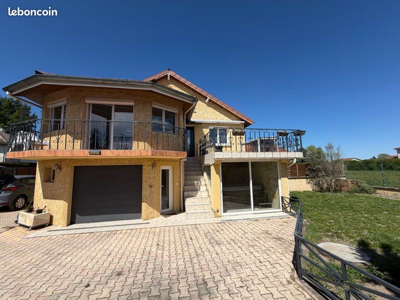 Maison 5 pièces 120 m² · à Bonson · 120 m² · 260 000 €