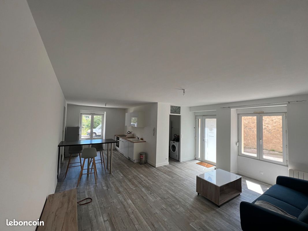 Appartement 4 pièces 78 m² · à Laval · 78 m² · 820 €