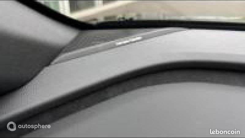 Renault Mégane E-Tech Electric 220ch Iconic autonomie confort -25 (image 31)
