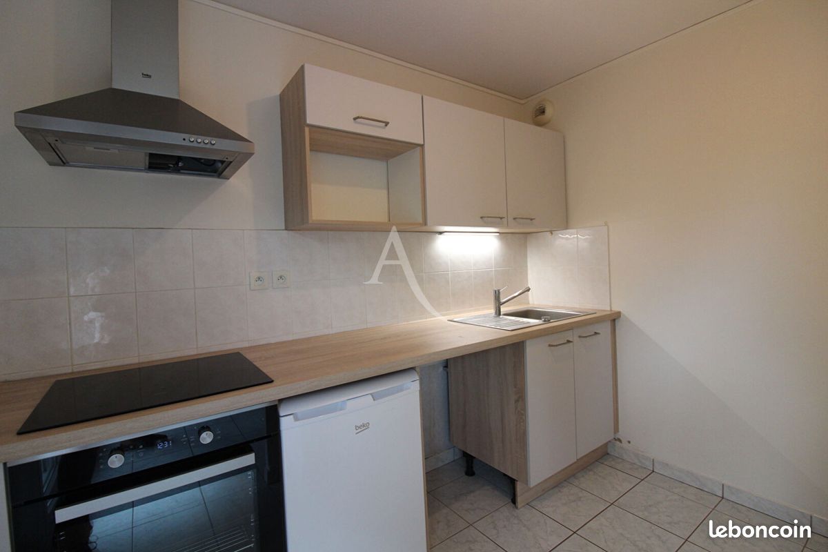 Appartement 1 pièce 35 m² · à Châtenoy-le-Royal · 35 m² · 395 €/mois