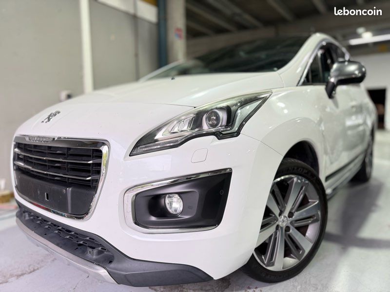 Peugeot 3008 1.6 e-Hdi 115ch FÉLINE - 240 000 Kms - CUIR -TOIT PANO- 1ER MAIN - NOUVELLE DISTRIBUTION (image 1)