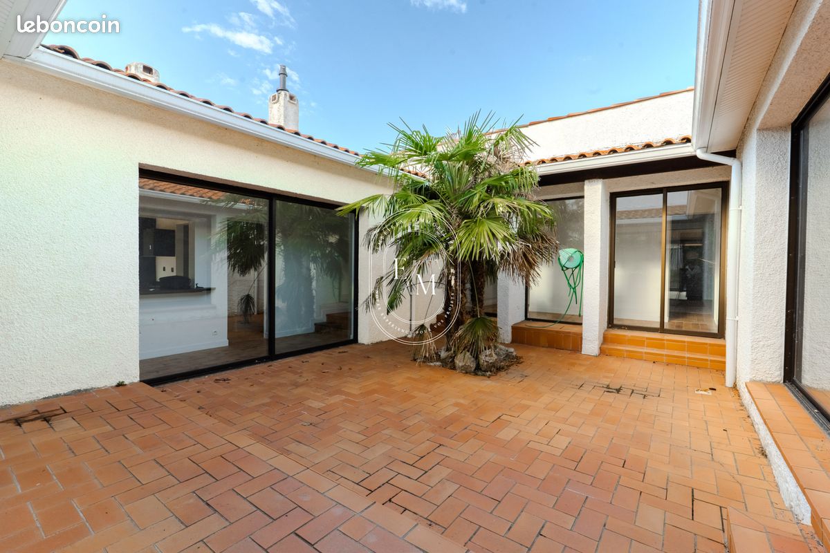 Maison 7 pièces 213 m² · à Ramonville-Saint-Agne · 213 m² · 560 000 €
