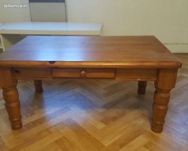 Table basse en bois (image 1)