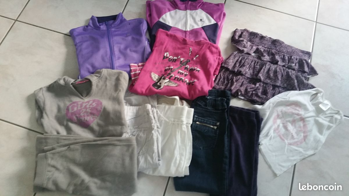 Lot Vêtements fille 10 ans (image 1)