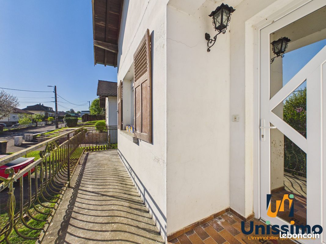 Maison 6 pièces 130 m² · à L'Isle-sur-le-Doubs · 130 m² · 163 000 €